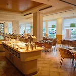Ap Victoria Sports & Hotell 4*