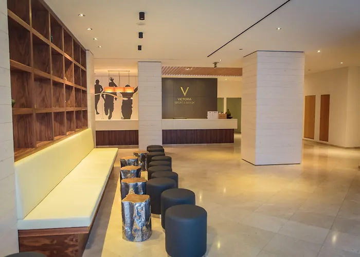 Ap Victoria Sports & 4*