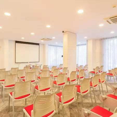 Ap Victoria Sports & 酒店 4*